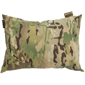 Product detail of Carinthia Polštář Travel Pillow multicam