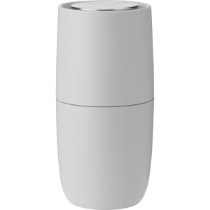 Product detail of Mlýnek na sůl NORMAN FOSTER 13 cm, světle šedá, plast, Stelton