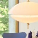 Závěsná lampa CLAM 55 cm, bílá / mosaz, Fritz Hansen - thumb (8)