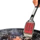 Kartáč se škrabkou na čištění grilu GOOD GRIPS 51 cm, šedá, nerezová ocel, OXO - thumb (1)