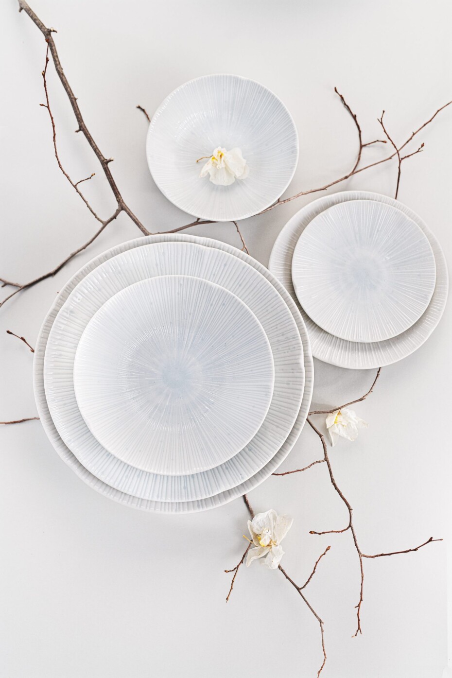 Předkrmový talíř ICE WHITE 22 cm, MIJ - main (6)