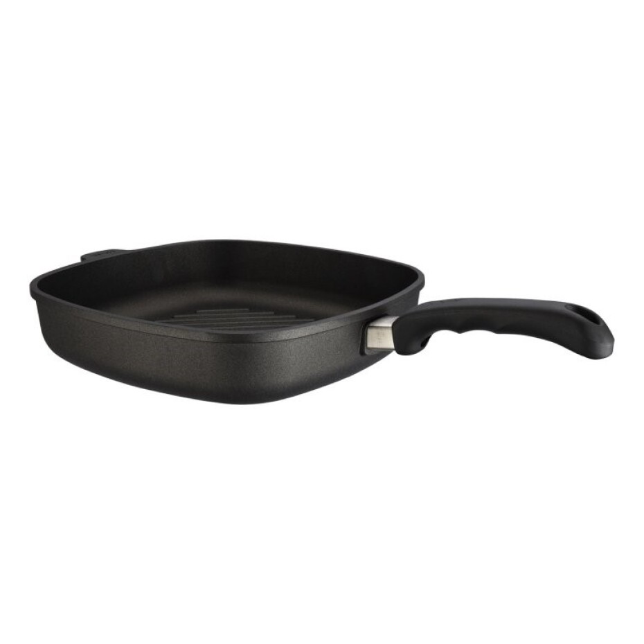 Grilovací pánev TITANIUM NOWO 28 x 28 cm, na indukci, titan, WOLL - main (1)