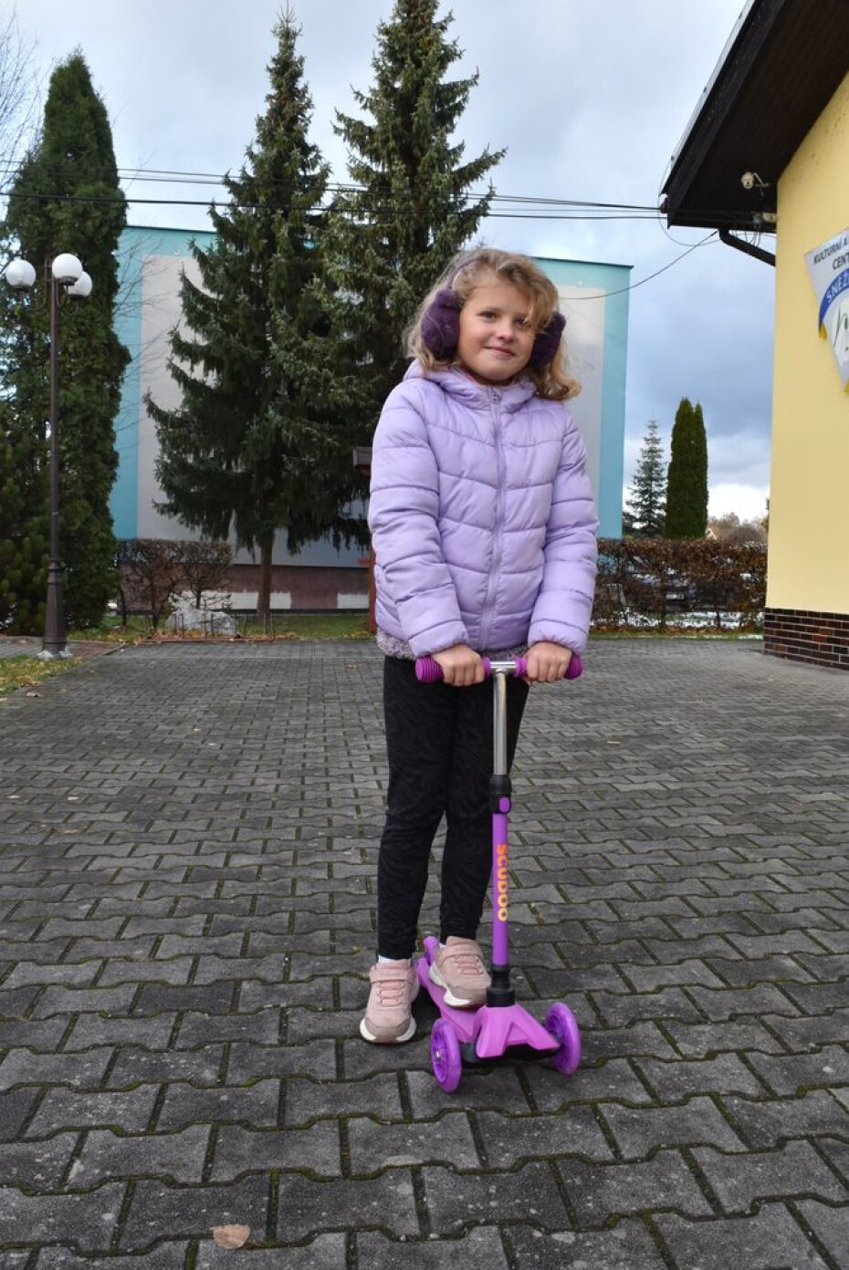 Trojkolka Scudoo Kido Pro se svítícími kolečky - fialová - main (3)