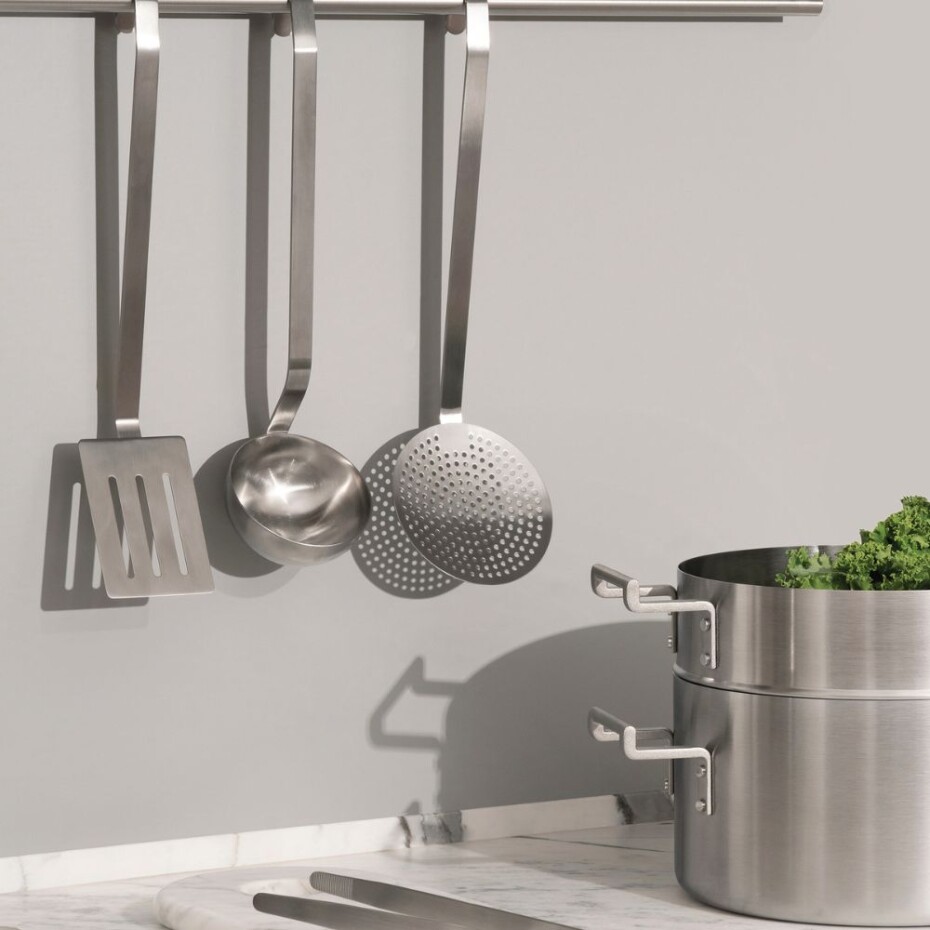 Hrnec CONVIVIO 20 cm, 5,7 l, nerezová ocel, Alessi - main (2)