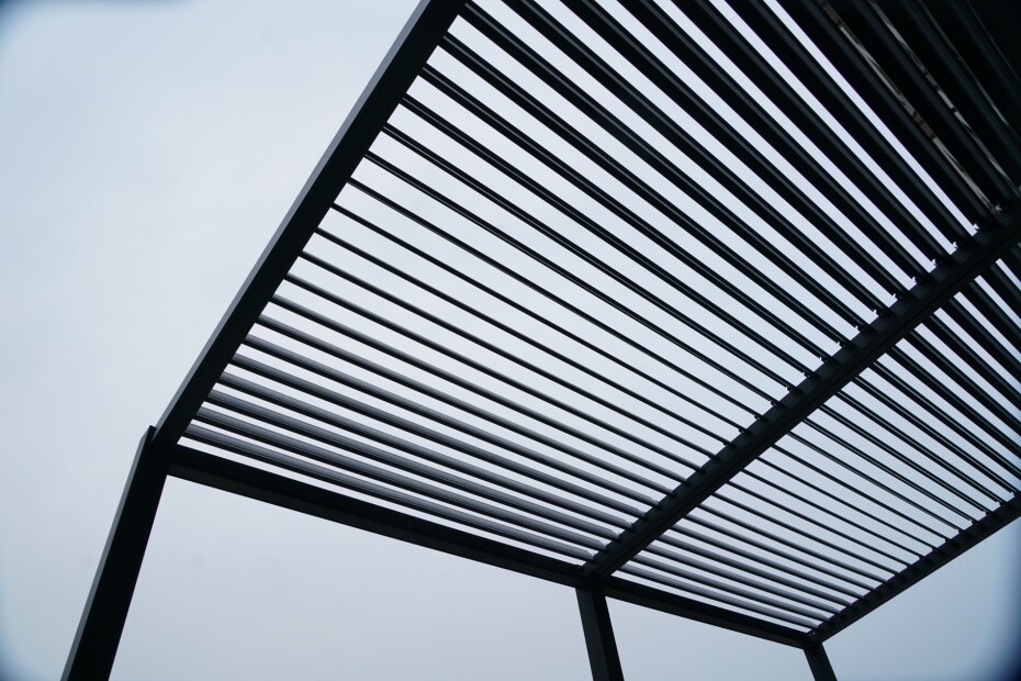 Hliníková pergola LANITPLAST BIOCLIMATIC 43 LG2081 - main (1)