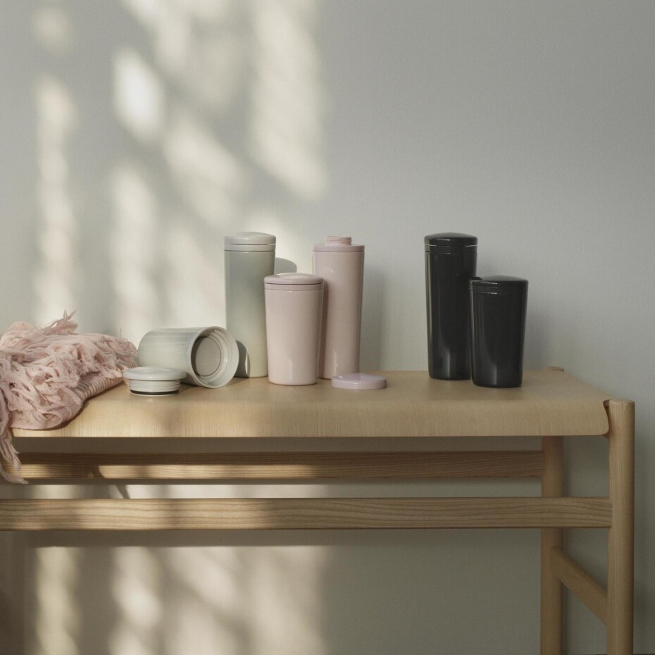 Termoláhev CARRIE 500 ml, černá, nerezová ocel, Stelton - main (1)