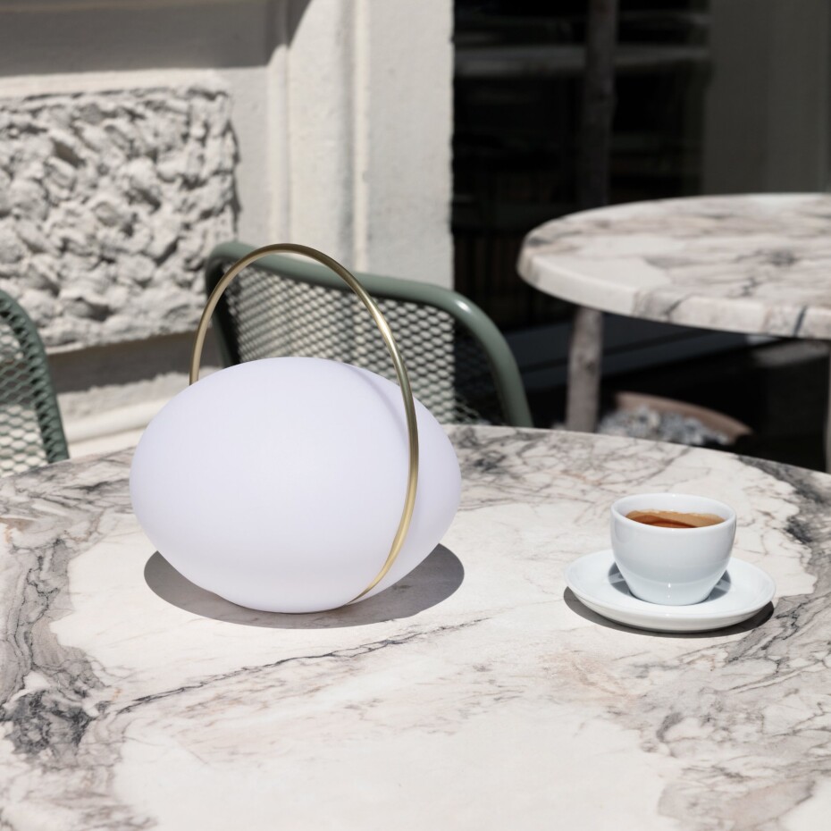 Přenosná stolní lampa ORBIT 19 cm, zlatá, hliník, Umage - main (5)