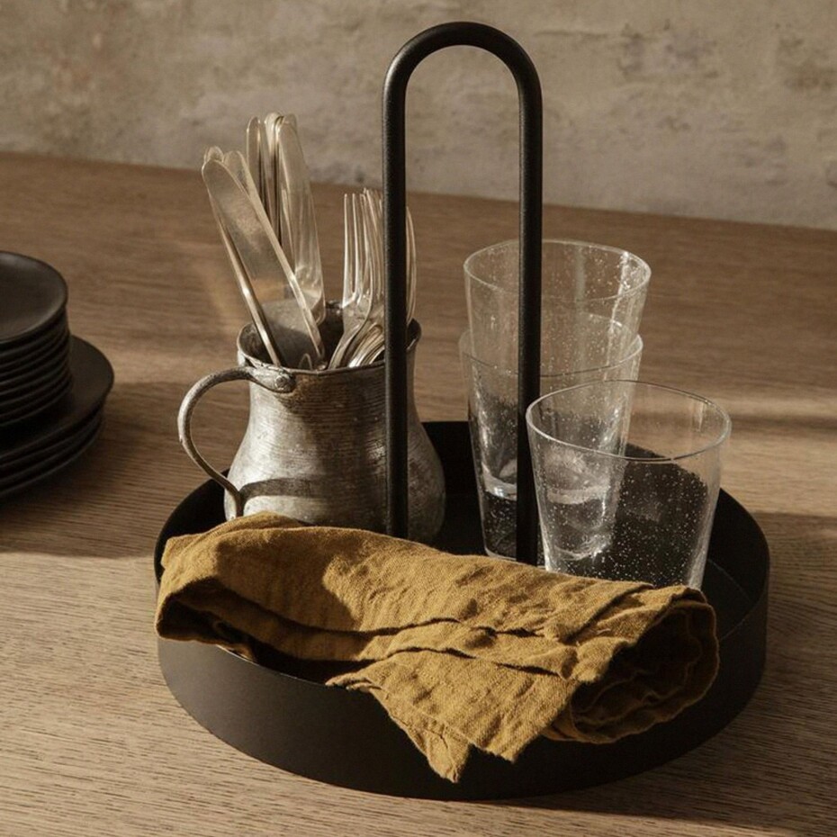 Servírovací podnos GRIB 28 cm, černá, železo, ferm LIVING - main (1)