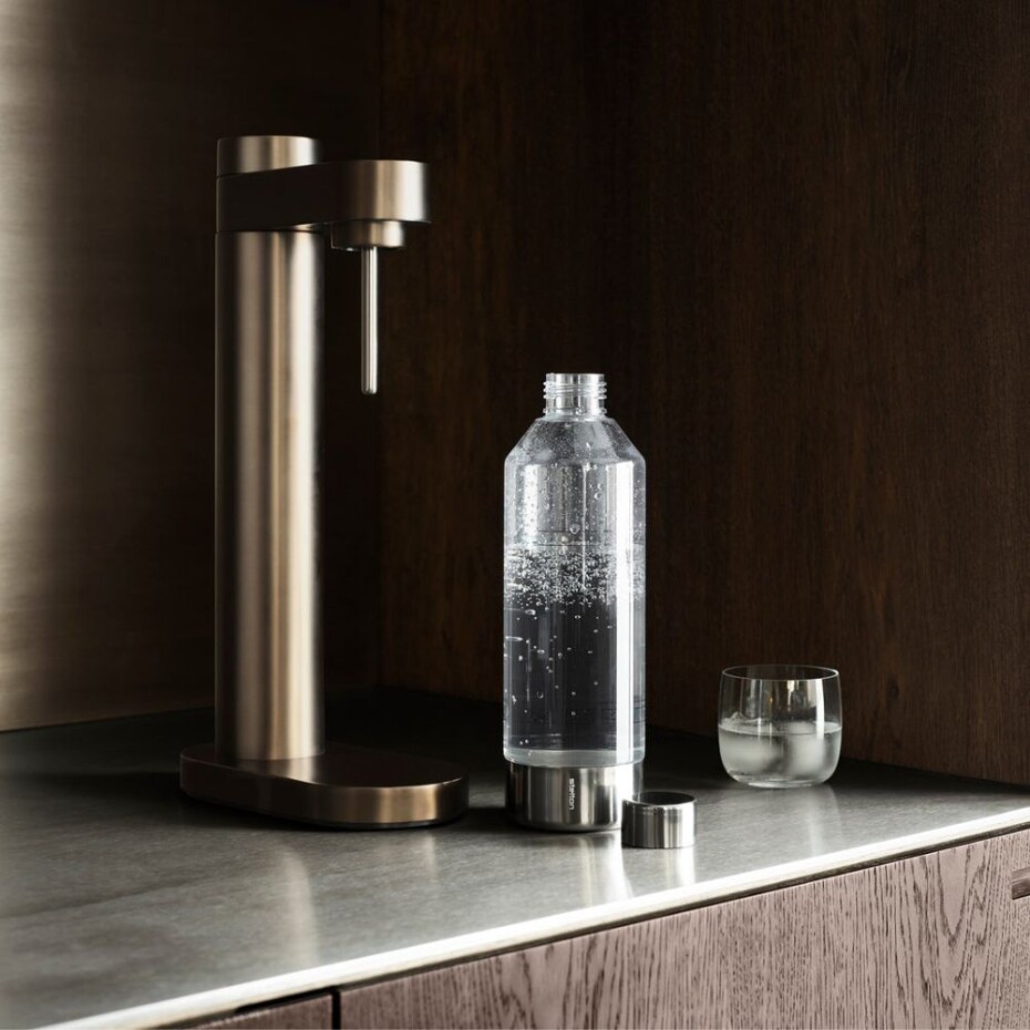 Láhev na vodu BRUS 1,15 l, pro výrobník perlivé vody BRUS, čirá, plast, Stelton - main (1)