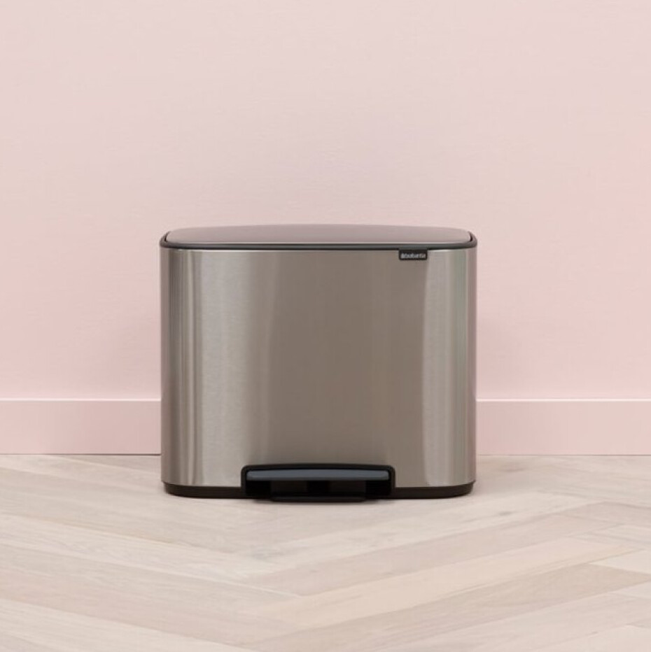 Pedálový odpadkový koš BO 36 l, matná ocelová, Brabantia - main (10)