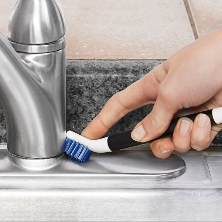 Čisticí sada GOOD GRIPS, na kuchyňské spotřebiče a vybavení, černá, plast, OXO - main (1)
