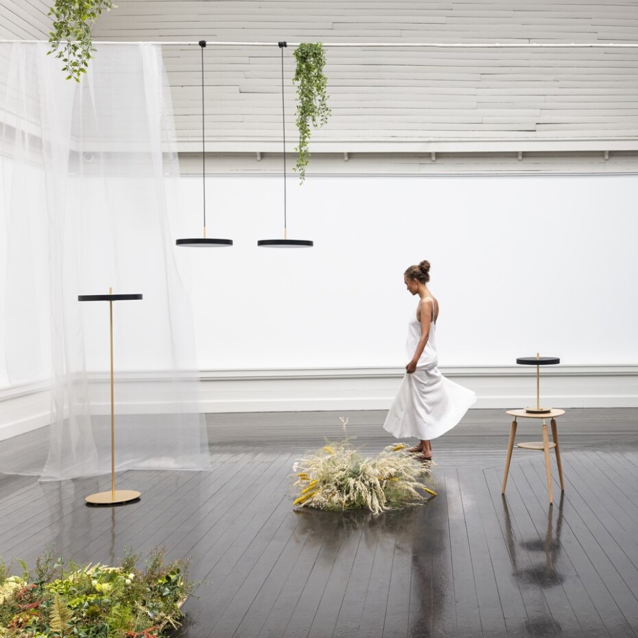 Závěsná lampa ASTERIA PLUS 31 cm, černá / zlatá, hliník, Umage - main (3)
