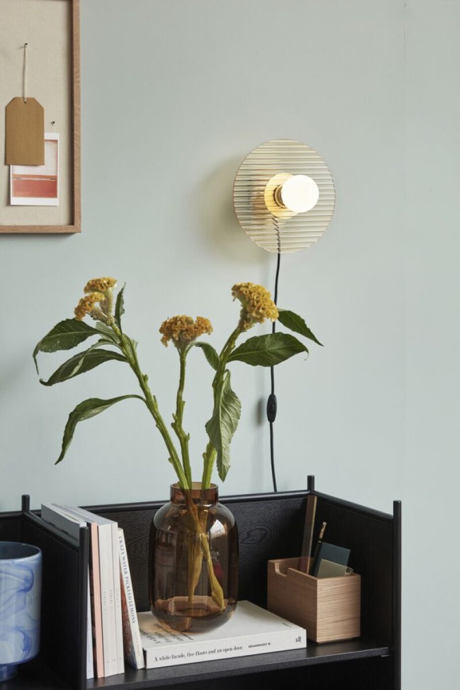 Nástěnná lampa HALO, jantarová, Hübsch - main (2)