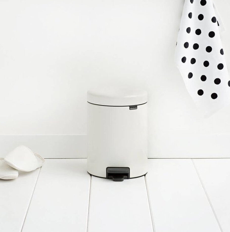 Pedálový odpadkový koš NEWICON 5 l, bílá, Brabantia - main (4)
