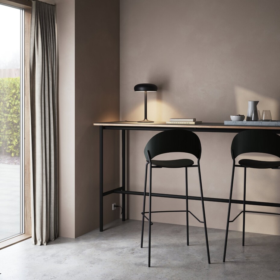 Stolní lampa EMENDO 39 cm, černá, Eva Solo - main (1)