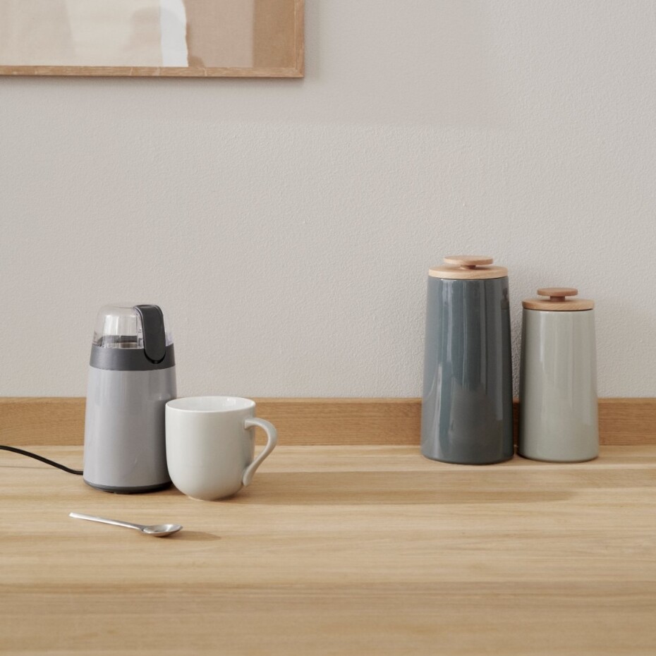 Dóza na potraviny EMMA 0,7 l, šedá, kamenina, Stelton - main (1)