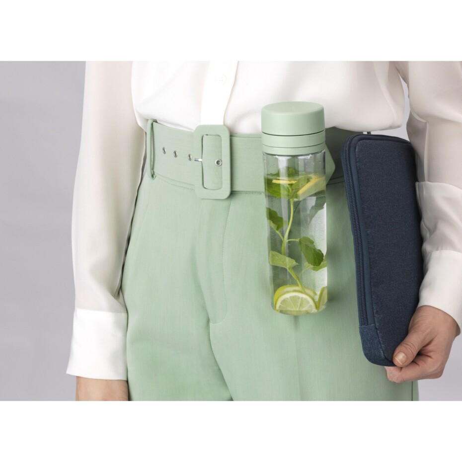 Láhev na vodu MAKE & TAKE 500 ml, se sítkem, tmavě šedá, Brabantia - main (3)