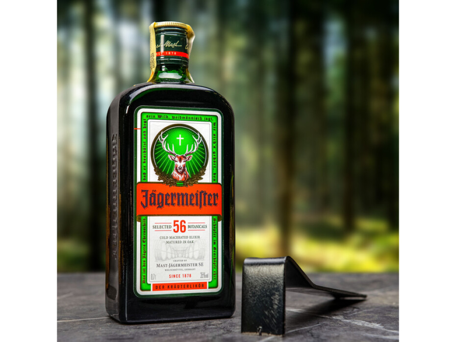 Originální dárková bedna s Jägermeisterem - main (13)