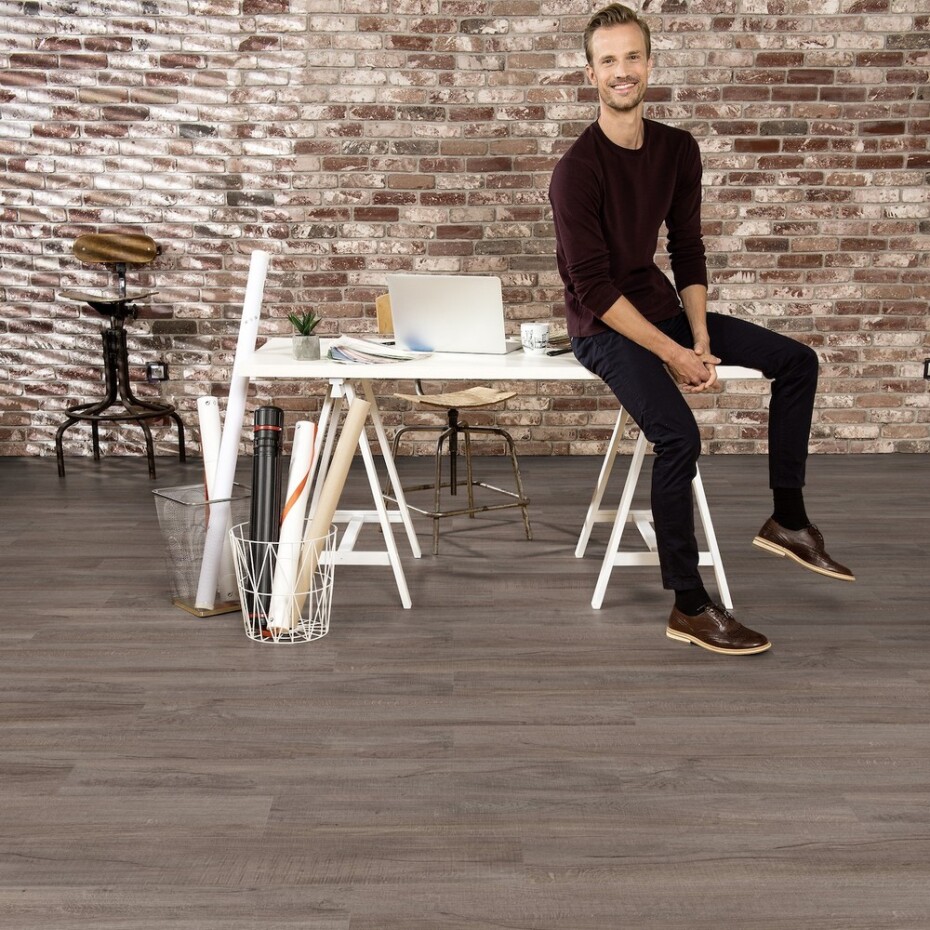 Gerflor Creation 30 Swiss Oak Smoked 0847 - main (2)