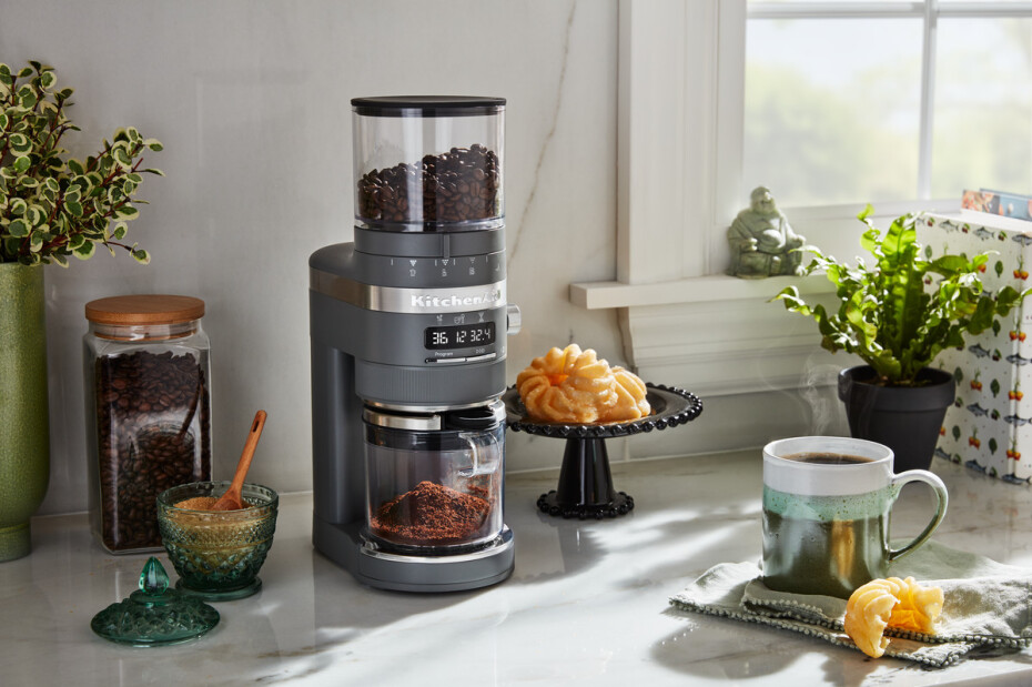 Elektrický mlýnek na kávu 5KCG8433EDG, s mlecími kameny, matná šedá, KitchenAid - main (1)