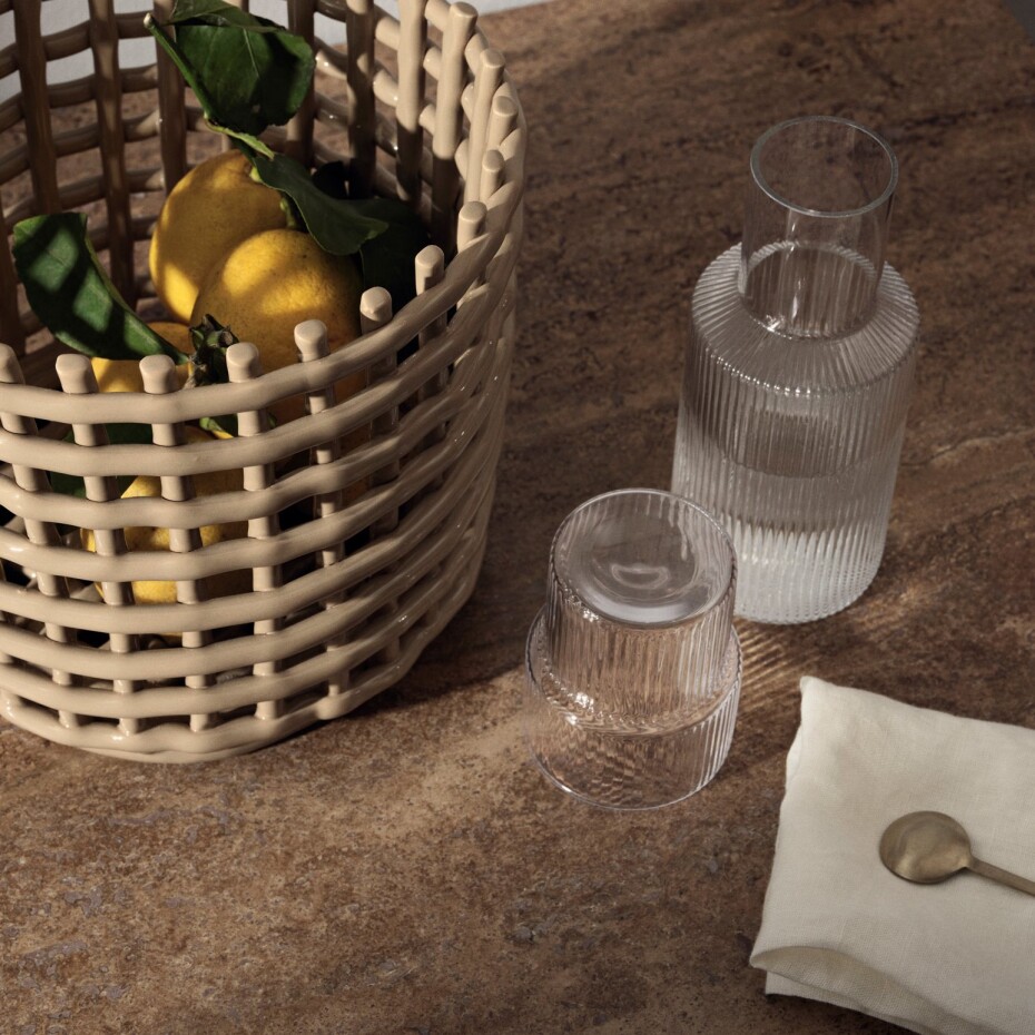 Karafa na vodu RIPPLE 500 ml, se sklenicí, čirá, sklo, ferm LIVING - main (2)