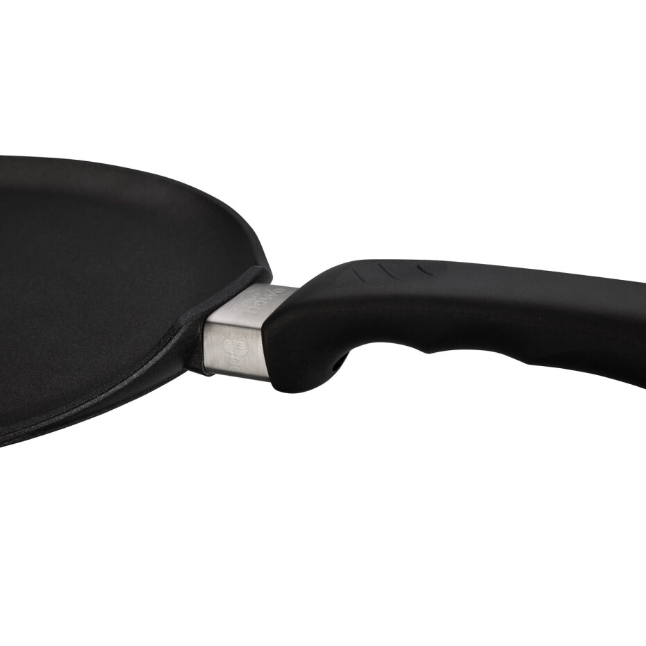 Pánev na palačinky TITANIUM NOWO 26 cm, na indukci, titan, WOLL - main (3)