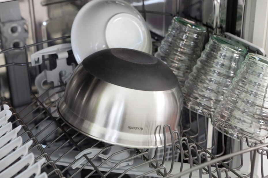 Kuchyňská mísa 1,6 l, matná, ocel, Brabantia - main (4)