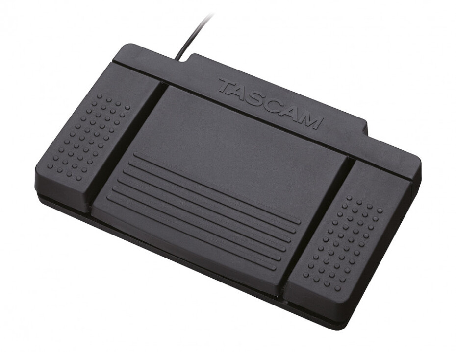Tascam RC-3F - main (0)