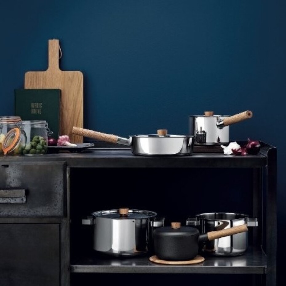 Pánev NORDIC KITCHEN 24 cm, s dřevěnou rukojetí, nerez, Eva Solo - main (4)
