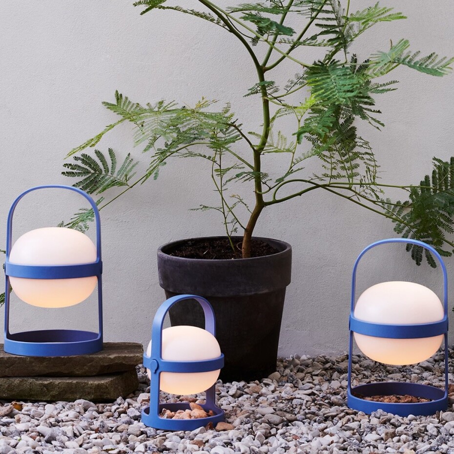 Přenosná stolní lampa SOFT SPOT 25 cm, LED, oblačně modrá, Rosendahl - main (4)