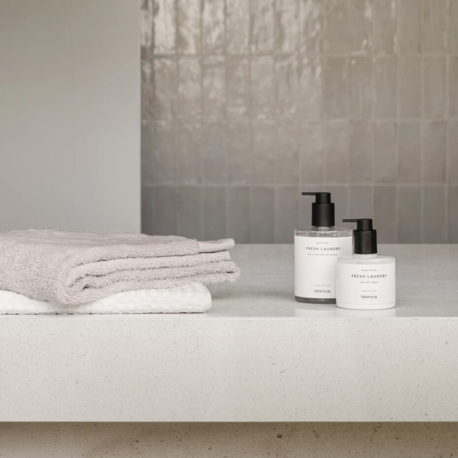 Tekuté mýdlo SATOMI FRESH LAUNDRY 1 l, Blomus - main (2)