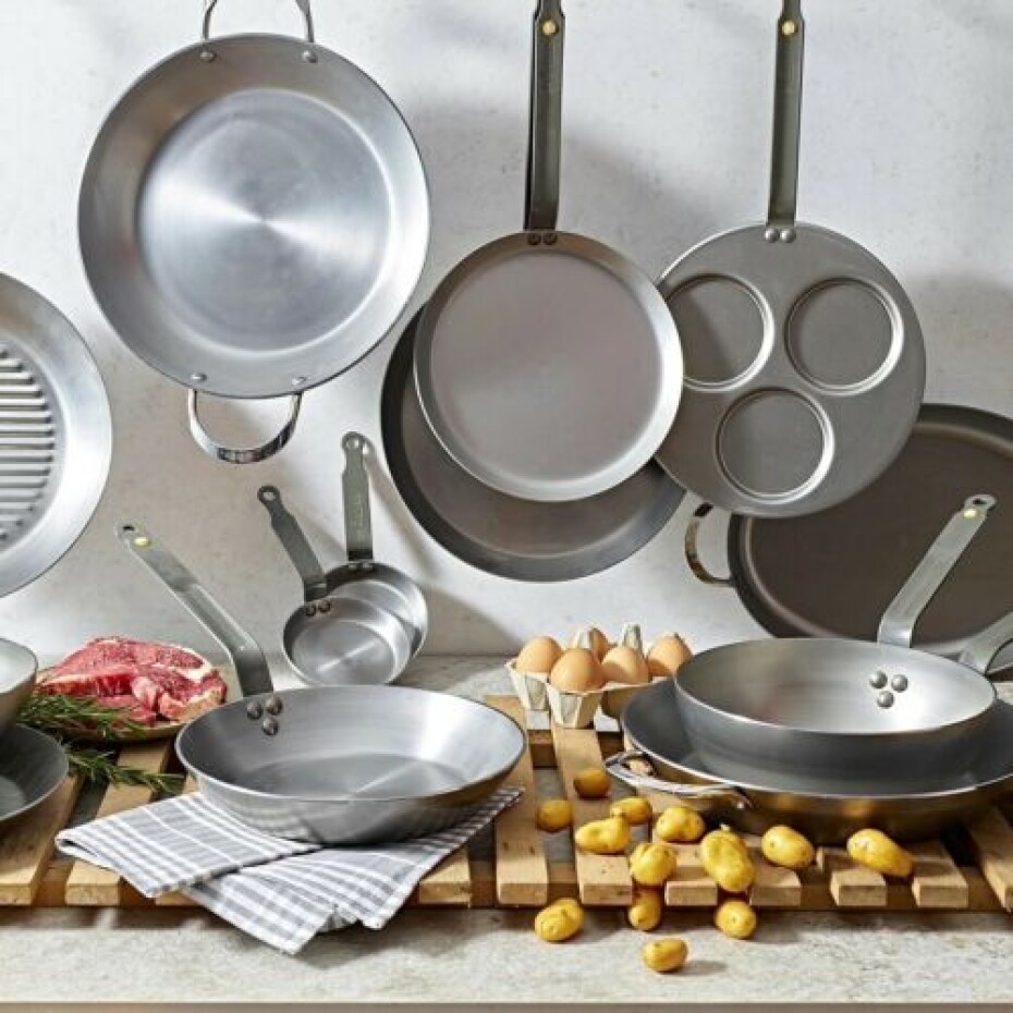 Pánev na soté MINERAL B 28 cm, ocel, de Buyer - main (1)