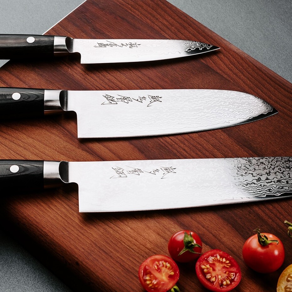 Santoku nůž RAN PLUS 12,5 cm, černá, Yaxell - main (3)