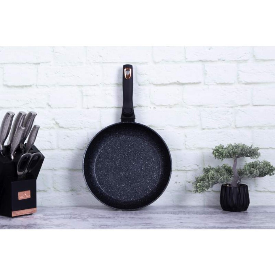 BERLINGERHAUS Pánev s nepřilnavým povrchem a odnímatelnou rukojetí 28 cm Black Rose Collection BH-1952 - main (6)