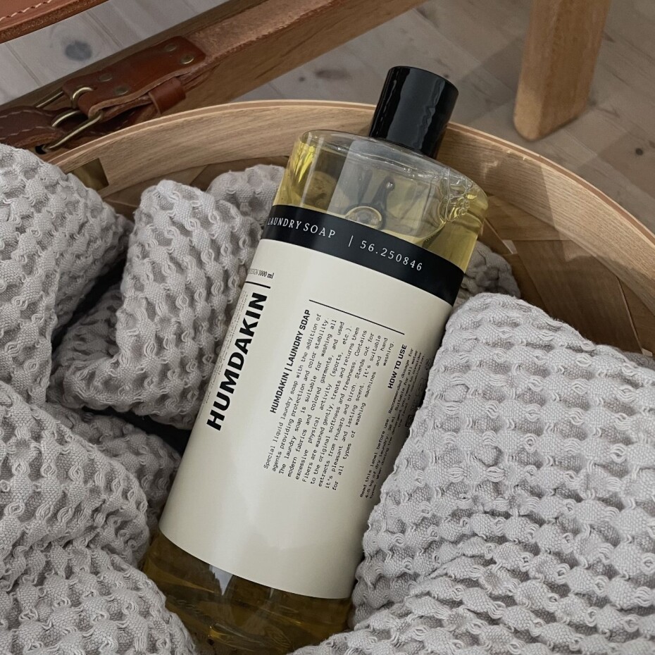 Tekutý prací prostředek RHUBARB & BIRCH 1000 ml, Humdakin - main (1)