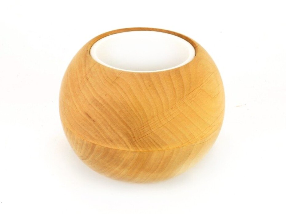CLAP DESIGN Květináč koule malá dřevěná - main (1)