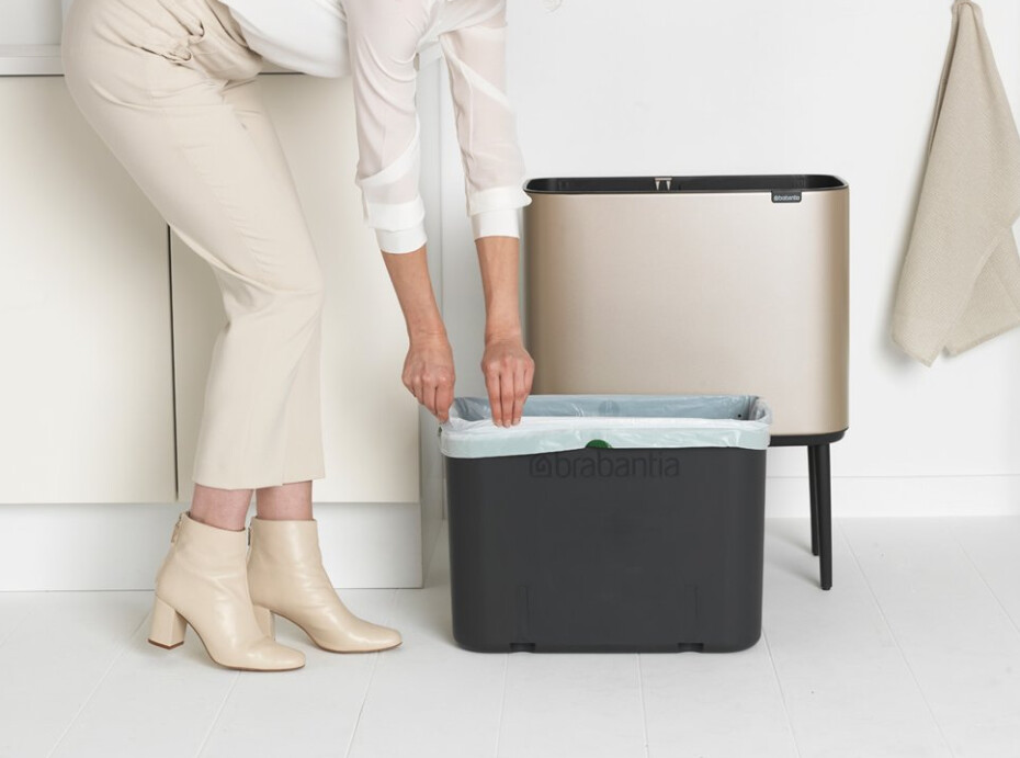 Dotykový odpadkový koš BO TOUCH BIN 36 l, champagne, Brabantia - main (13)