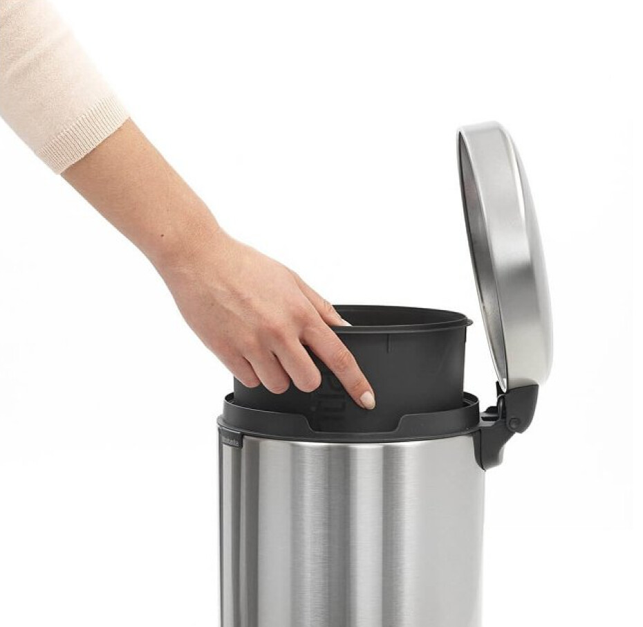 Pedálový odpadkový koš NEWICON 5 l, otiskuvzdorný, matná ocelová, ocel, Brabantia - main (5)