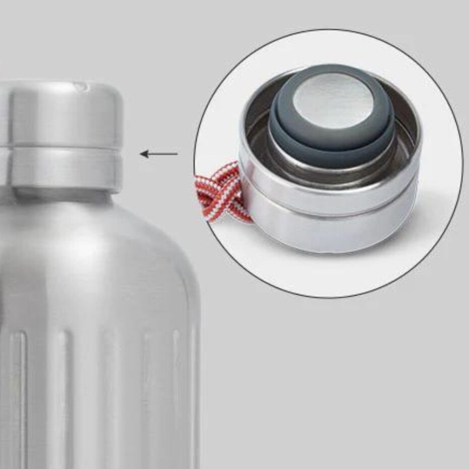 Láhev na vodu EXPLORER 850 ml, mořská, nerezová ocel, Black+Blum - main (9)