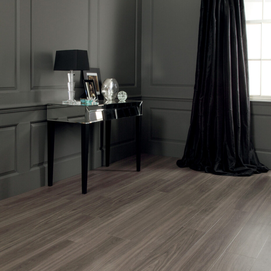 Amtico First SF3W2542 Dusky Walnut 152,4 x 914,4 mm - main (0)