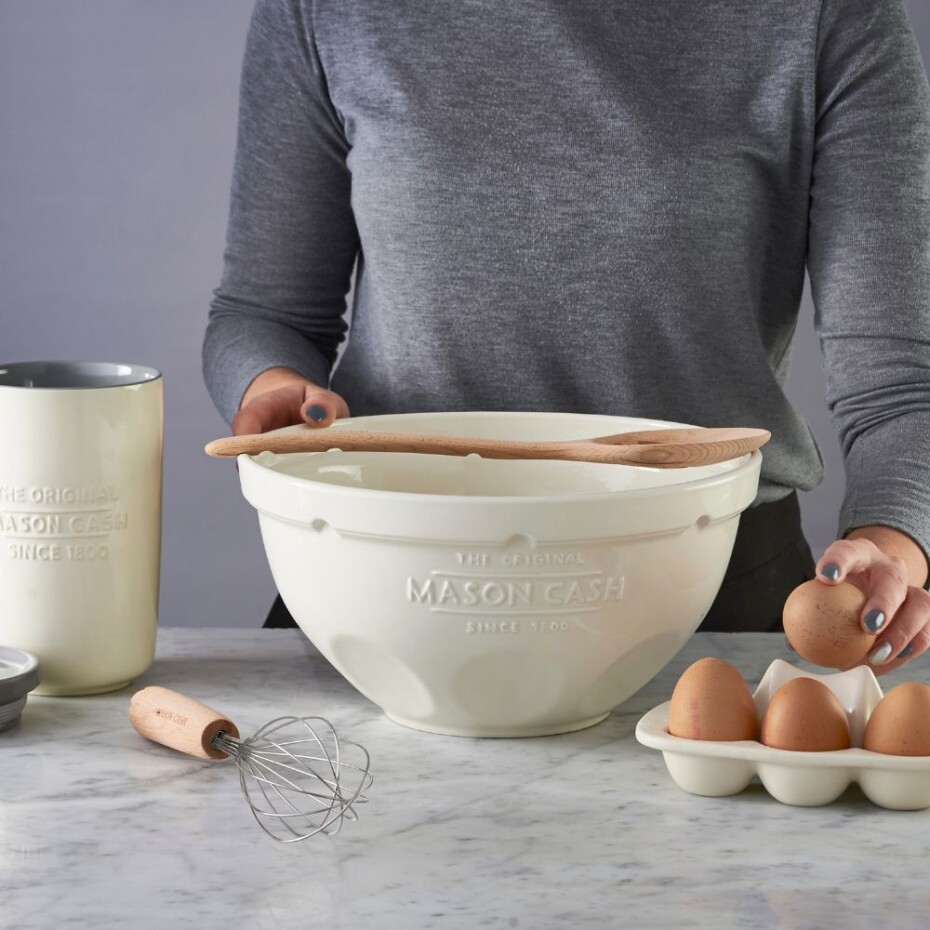 Kuchyňská lžíce INNOVATIVE KITCHEN 33 cm, děrovaná, hnědá, dřevo, Mason Cash - main (1)