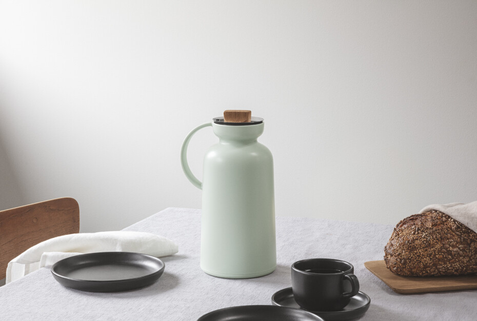 EVA SOLO Vakuová termoska Silhouette 1,0 L šalvějově zelená - main (1)