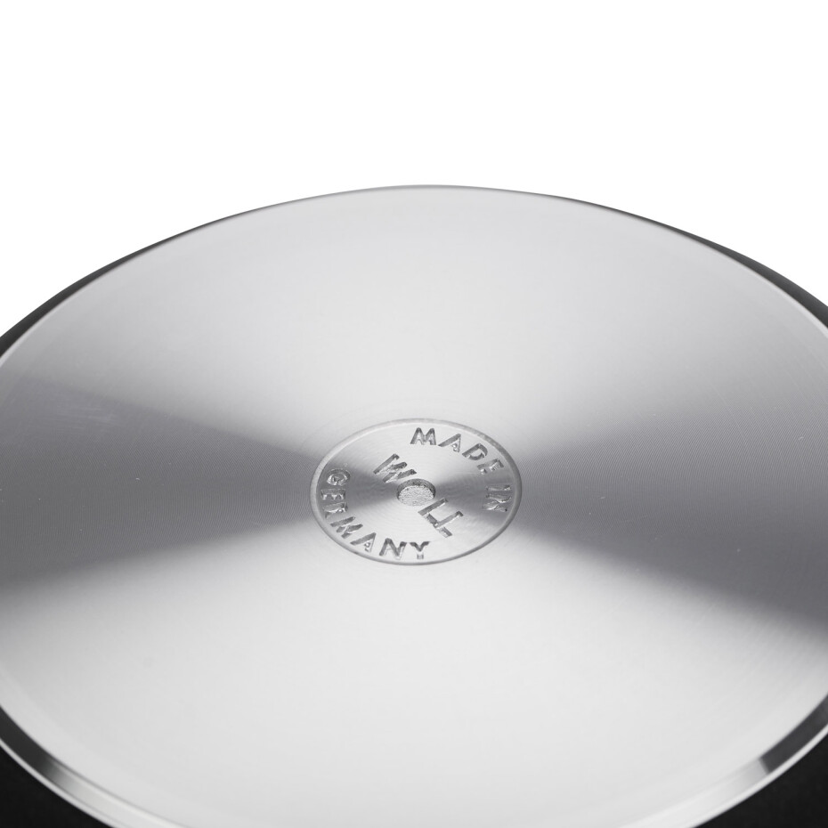 Pánev na soté TITANIUM NOWO 26 cm, titan, WOLL - main (4)