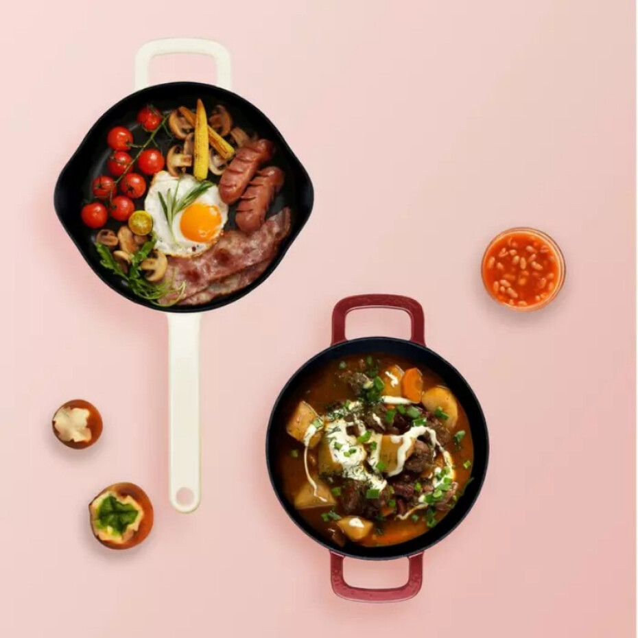 Zapékací mísa MOMENTS 24 cm, slonovinově bílá, litina, Fissler - main (1)