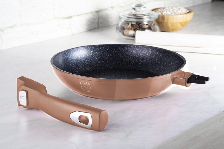 BERLINGERHAUS Pánev s odnímatelnou rukojetí + víko 24 cm Rosegold Metallic Line BH-1948 - main (5)