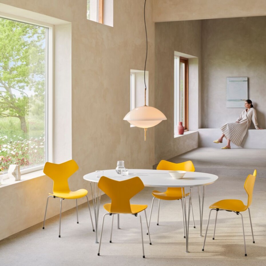Závěsná lampa CLAM 44 cm, bílá / mosaz, Fritz Hansen - main (4)