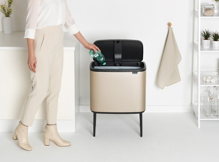 Dotykový odpadkový koš BO TOUCH BIN 36 l, champagne, Brabantia - main (11)