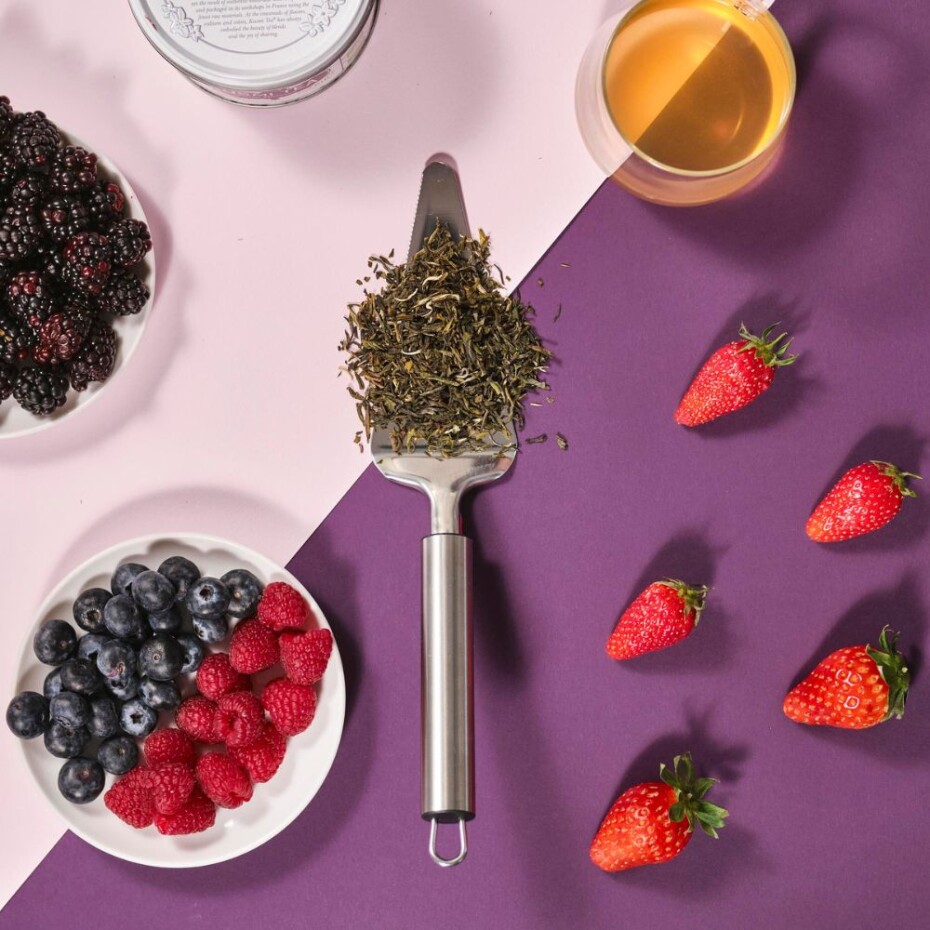 Bílý čaj WHITE BERRIES, 20 mušelínových sáčků, Kusmi Tea - main (4)