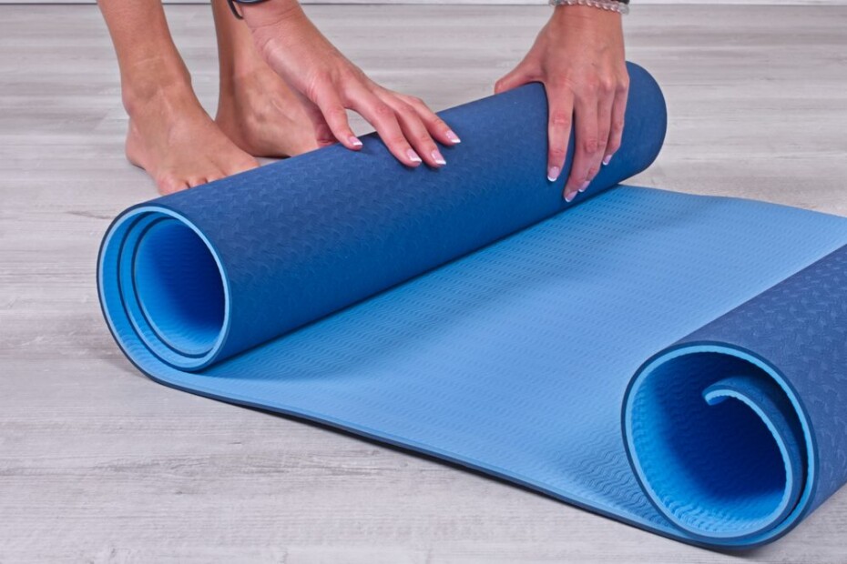 Podložka na cvičení Sportago TPE Yoga dvouvrstvá 173x61x0,6 cm Modrá - main (1)