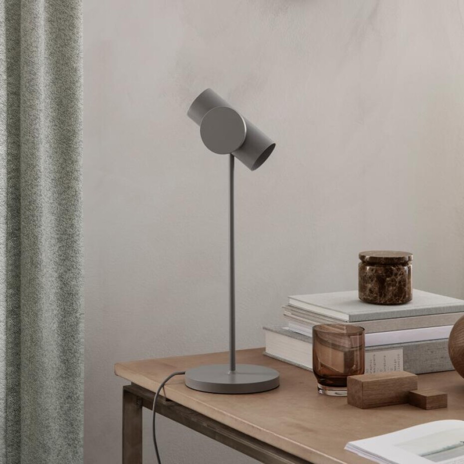 Stolní lampa STAGE, LED, šedá, Blomus - main (3)